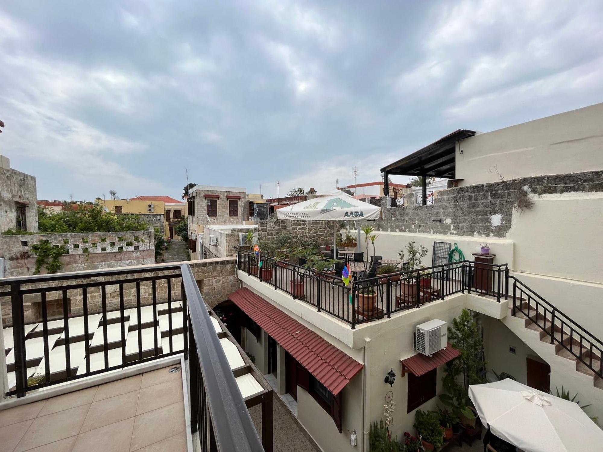 Eleni Rooms Rhodes City المظهر الخارجي الصورة