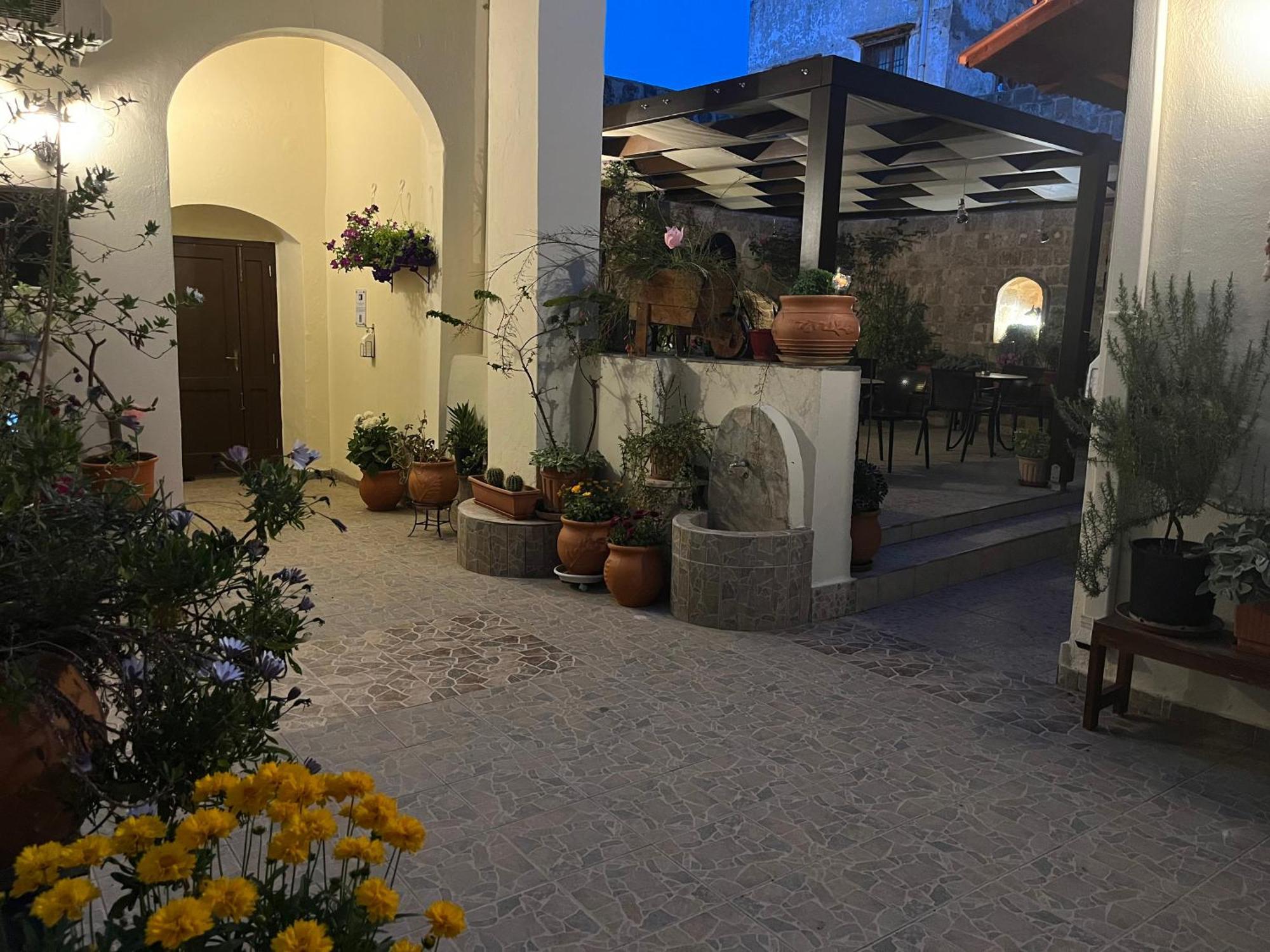Eleni Rooms Rhodes City المظهر الخارجي الصورة