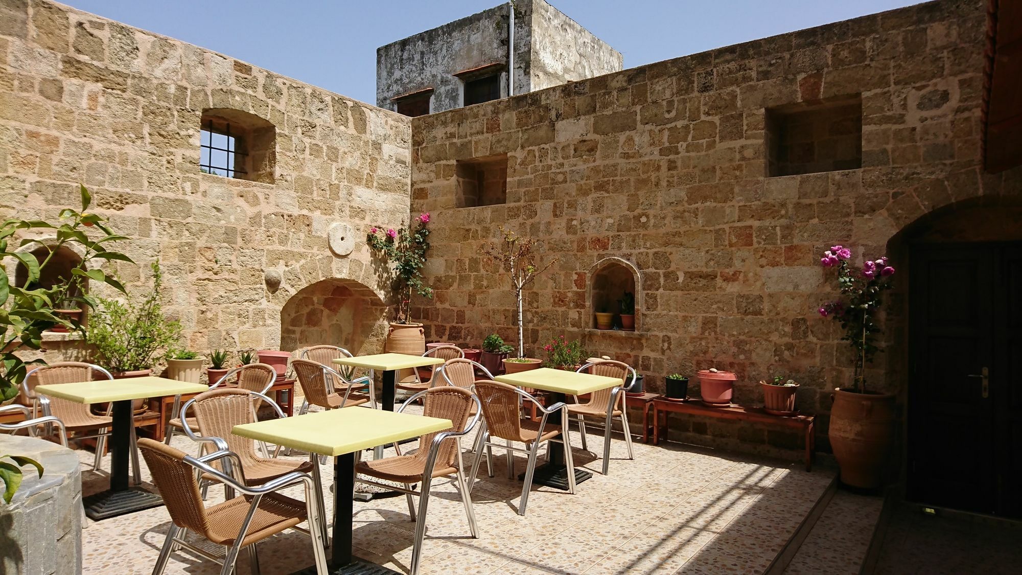 Eleni Rooms Rhodes City المظهر الخارجي الصورة